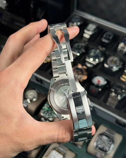 TAG HEUER AQUARACER PROFESSIONAL 200 CALIBRE 5 AUTOMATIC 40MM - VERDE