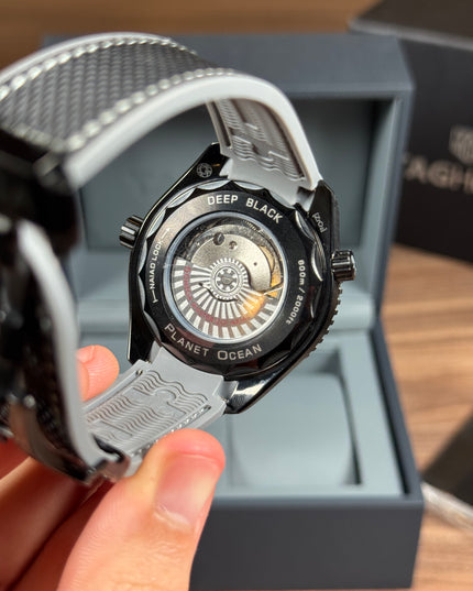 OMEGA SEAMASTER PLANET OCEAN DEEP BLACK  GMT