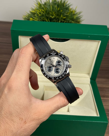 ROLEX COSMOGRAPH DAYTONA -  SILVER