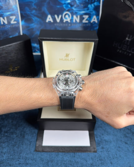 HUBLOT BIG BANG MAGIC SAPPHIRE