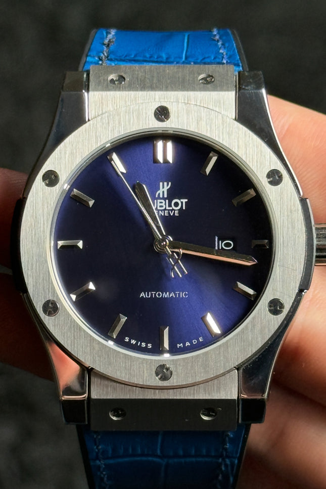HUBLOT CLASSIC TITANIUM FUSION BLUE DIAL