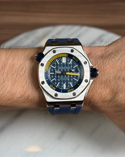 AUDEMARS PIGUET ROYAL OAK OFFSHORE DIVER - AZUL