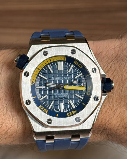 AUDEMARS PIGUET ROYAL OAK OFFSHORE DIVER - AZUL