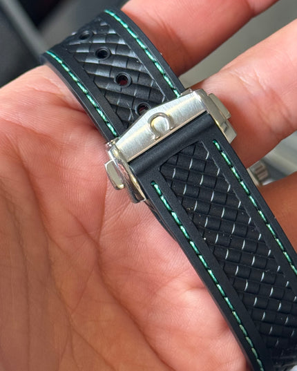 OMEGA SEAMASTER
AQUA TERRA