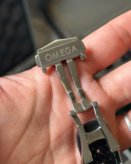 OMEGA SEAMASTER
AQUA TERRA