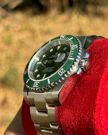 ROLEX SUBMARINER - HULK