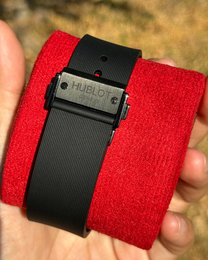 HUBLOT CLASSIC FUSION BLACK MAGIC
