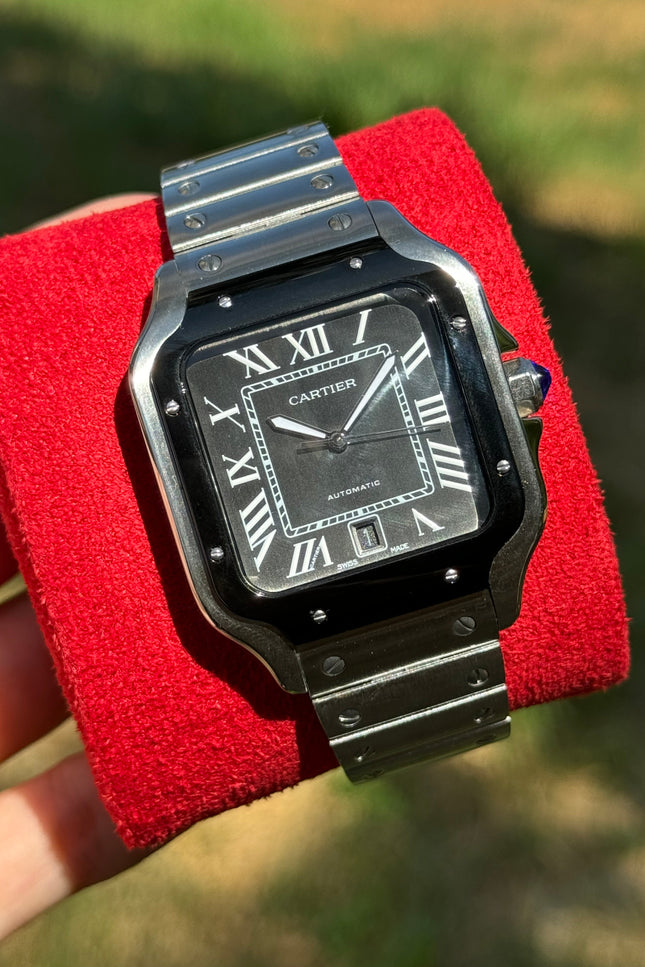 CARTIER SANTOS FONDO NEGRO