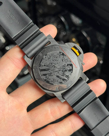 PANERAI SUBMERSIBLE GMT BLACK CARBON FIBER 44MM SUIZO
