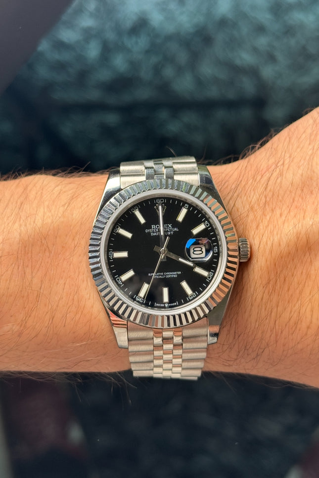 ROLEX DATEJUST NEGRO 41 MM SEMI SUIZO