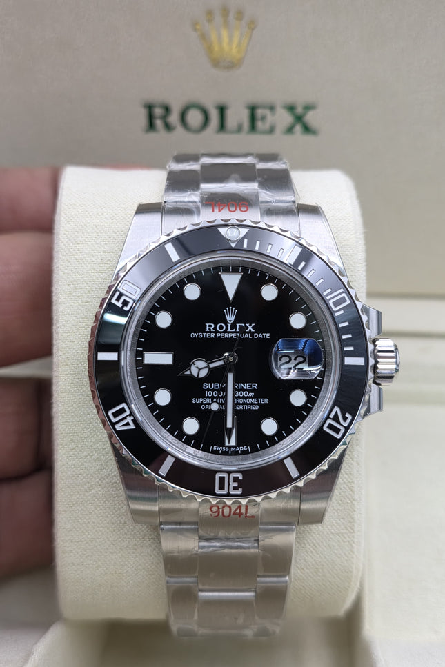 ROLEX SUBMARINER OYSTER 41MM SUIZO